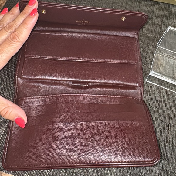 Lovely Louis Vuitton Burgundy Mini Lin Long Trifold Wallet - Picture 5 of 16